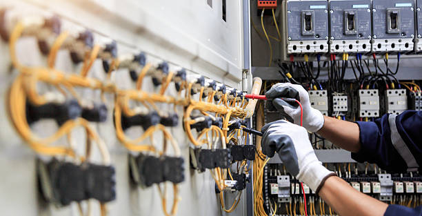 Professional Electrician technician working in Manahawkin, NJ